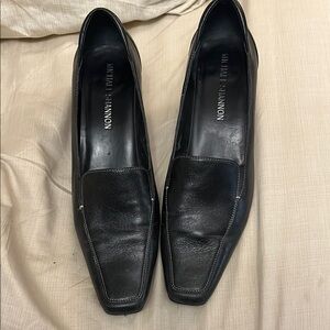 Michael Shannon ladies 8.5M Black pointed classic low heels